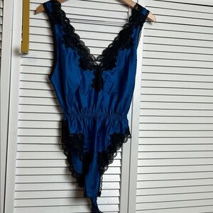 Vintage Miss Elaine Blue Satin Teddy with Black Lace Trim size Small